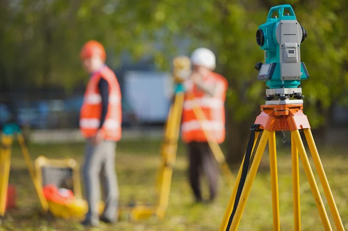 ИНЖЕНЕРНО-ГЕОДЕЗИЧЕСКИЕ ИЗЫСКАНИЯ